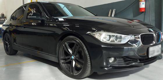 BMW 328i 2.0 PLUS SEDAN 16V GASOLINA 4P AUTOMÁTICO